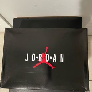 Jordan men sneakers